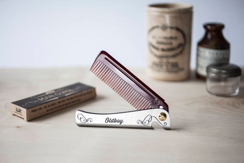 Personalised Man Comb. Gift for men. Folding Comb and bottle opener. Pocket Comb. Men's Gift image 5