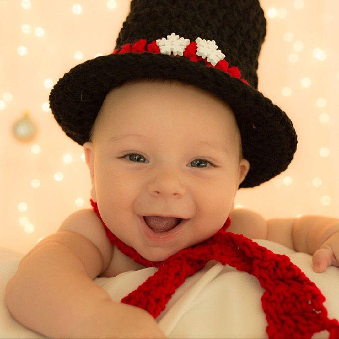 Christmas Photo Prop Baby Snowman Top Hat and Scarf Newborn Christmas