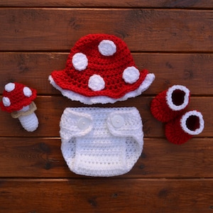 Crochet Mushroom Hat and Diaper Cover, Mushroom Baby Outfit, Newborn Photo Prop, Baby Halloween Costume,Coming Home Outfit, Mushroom Beanie