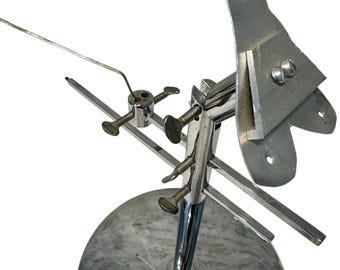 Beauchene Exploding Skull Articulator Stand