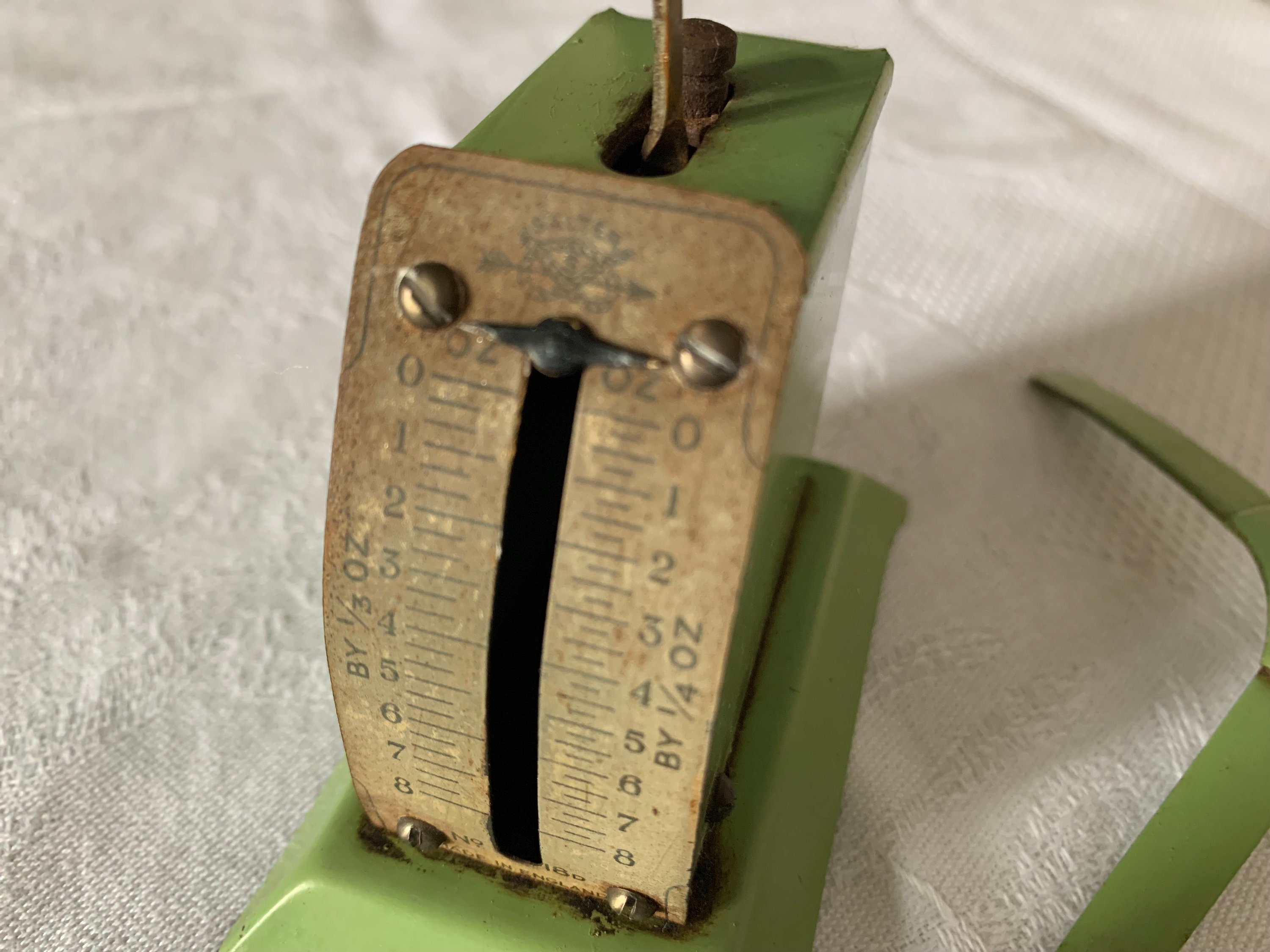 Circa 1949, Reliable Egg Scale, James Mfg. Co, with Original Instructions  and Weight Chart