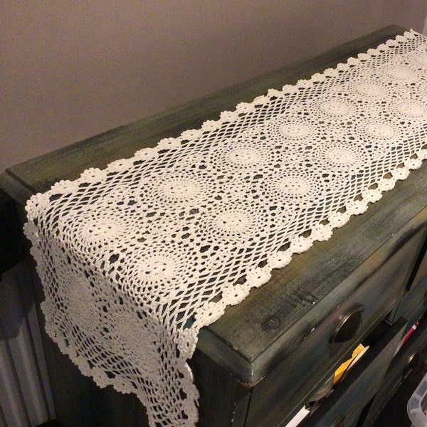 Vintage Crochet lace style table runner