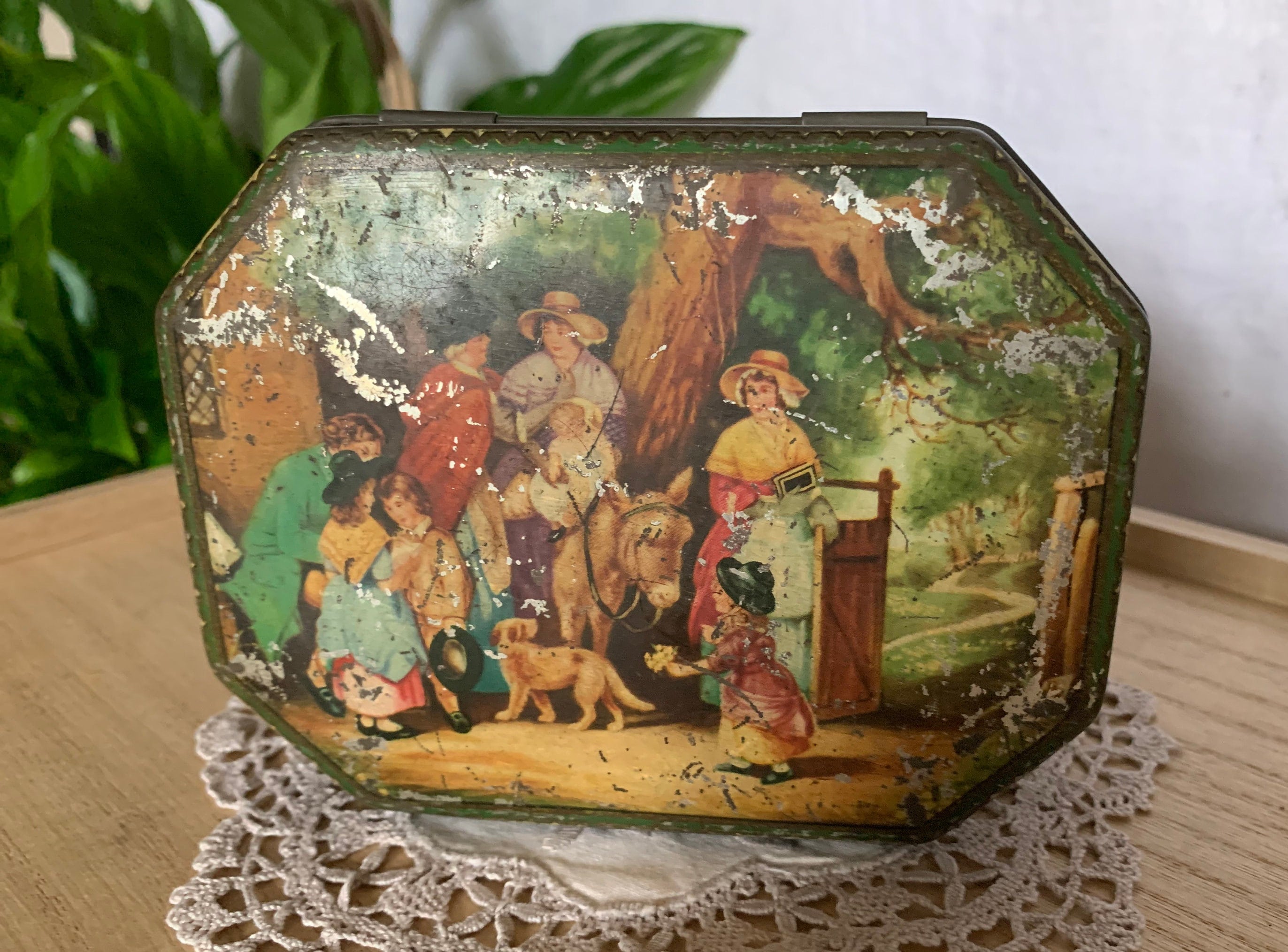 9/2発送 イギリス 缶 アンティーク Huntley & Palmers 美味しい文学を