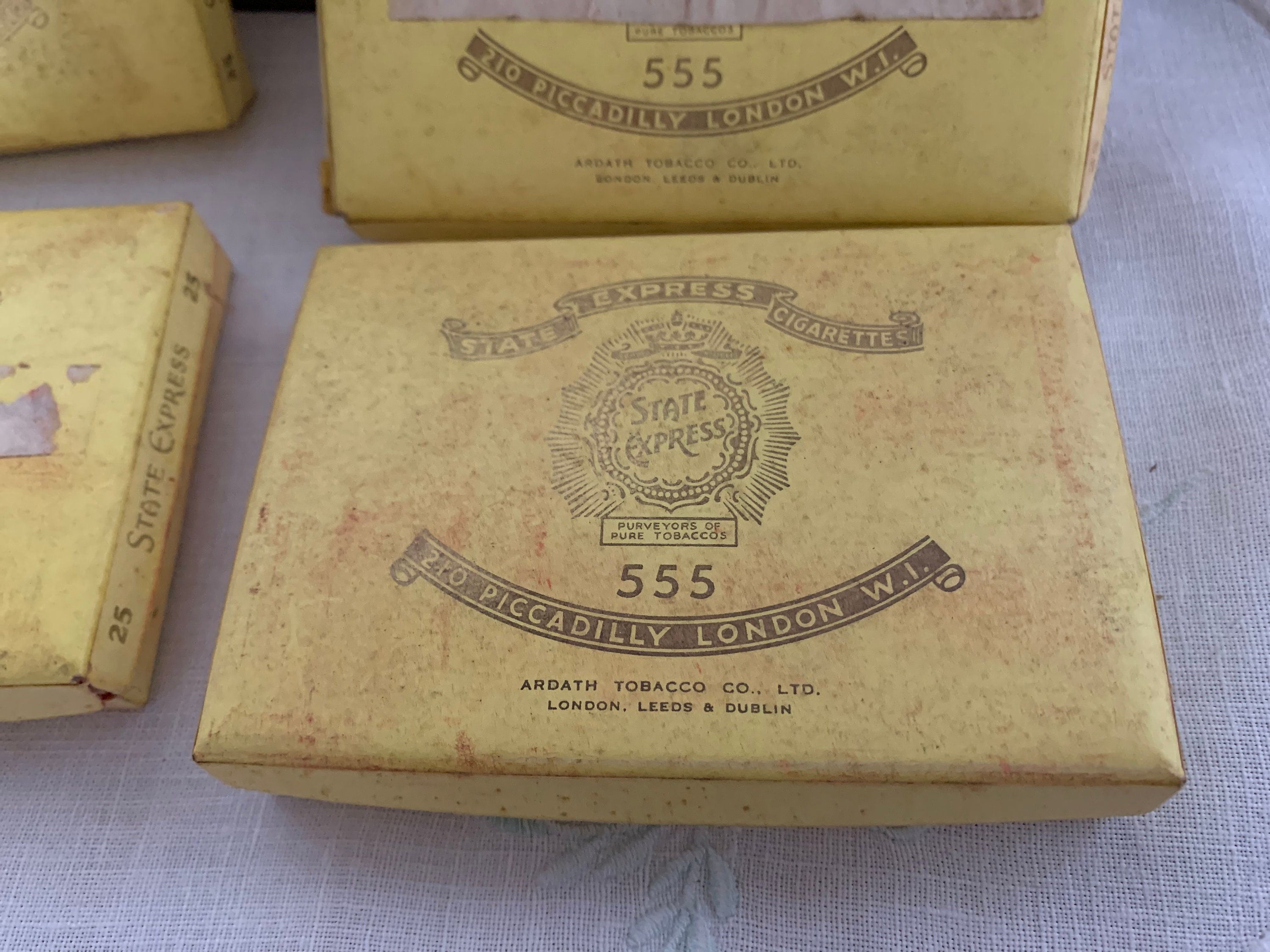 FIESTA CIGARETTE メキシコタバコ ヴィンテージ 入手困難品 555 cigarettes - Etsy 日本