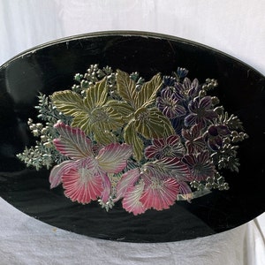 Vintage Floral tin