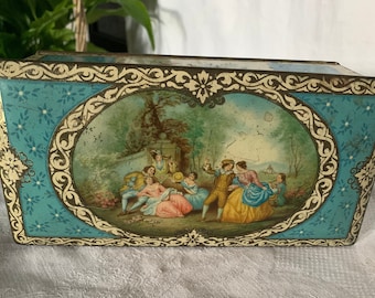 Vintage Macfarlane Lang  & Co Biscuit tin