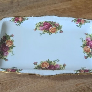 Royal Albert Old Country Roses Sandwich Plate