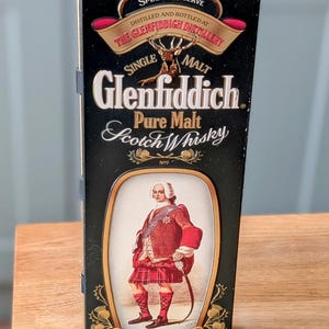 Vintage Glenfiddich Clan Stewart Whisky Tin