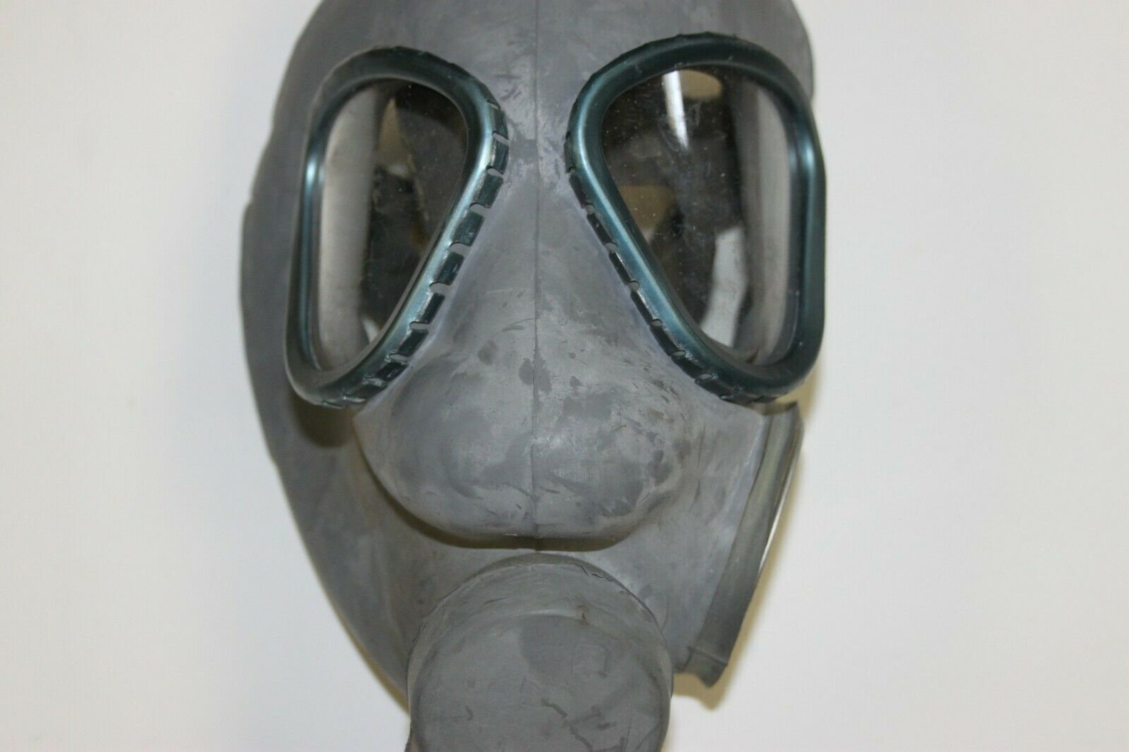 USED Finnish Military M61 Gas Mask Full Face Adult NBC W/60mm - Etsy