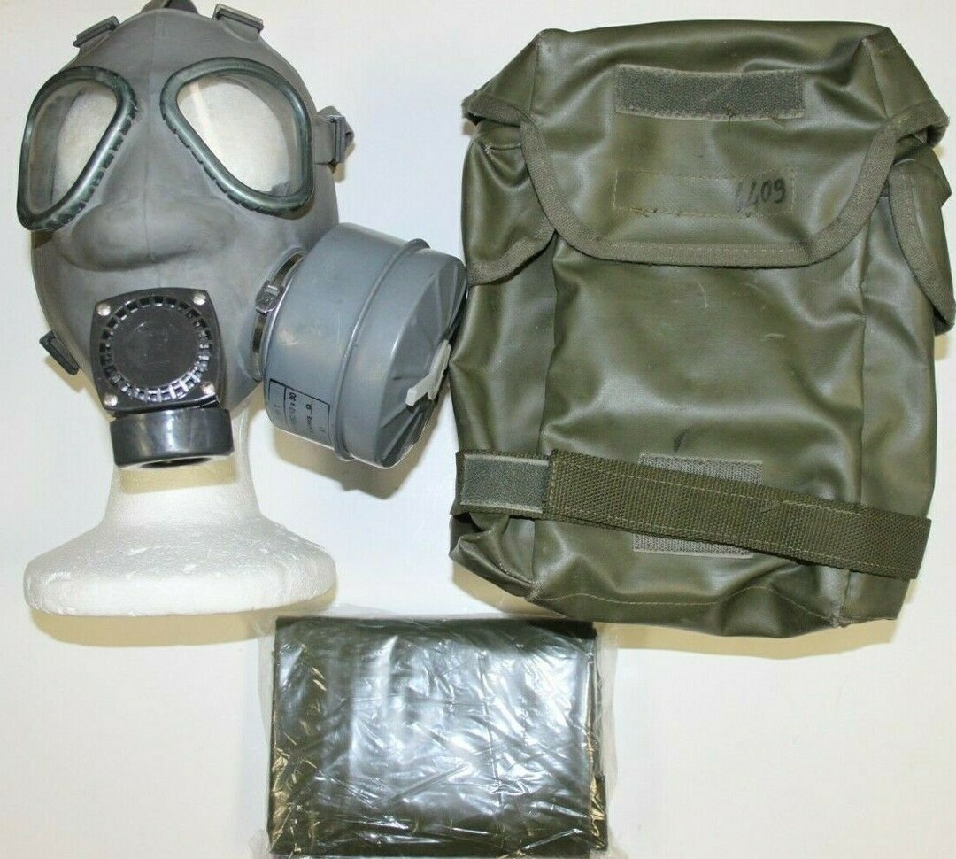 USED Finnish Military M61 Gas Mask Full Face Adult W/60mm Filter ...