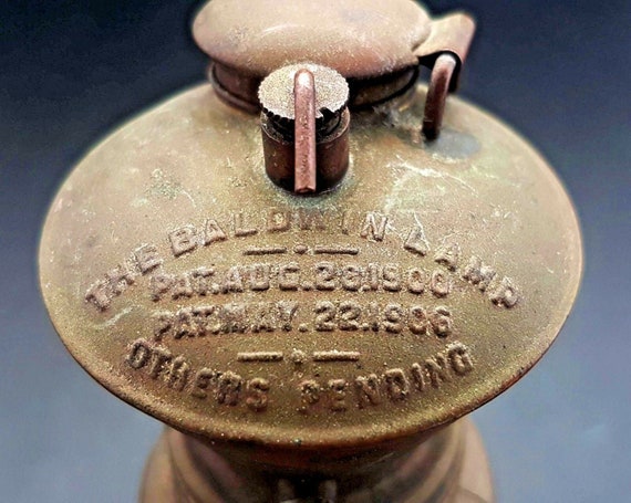 【美品】オール真鍮製　NAVIGATOR'S LANTERN ヴィンテージ 10cms ORIGINAL MINERS LAMP Baldwin 1900 Carbide Usa Vintage
