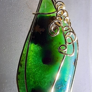 54carats 8.9cms GEM SILICA CHRYSOCOLLA Pendant Emeraldine Lily Mine Peru Cabochon Scenic Quartz Malachite Chalcedony Emerald Jade Color J530