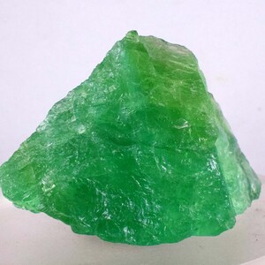 6.1cms EMERALD GREEN FLUORITE Blue Peru Huanzala Mine New Find Rare Gemmy Shiny Crystals Collector Mineral Specimen K71