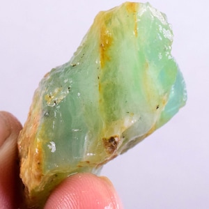 26grs BLUE OPAL ROUGH Peru Rough Scenic Quality Translucent Jewelry O658