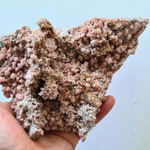 16cms ROSE EAGLE QUARTZ Pink Druzy Bright Crystals Cathedral Botryoidal Peru New Find Suiseki Mineral Specimen QE240