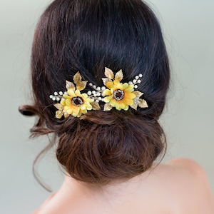 Sunflower bridal headpiece Sunflower hair pins Sunflower hair piece Flower hairpins Sunflower wedding headpiece Fall floral pin Fall wedding