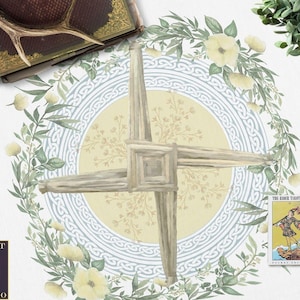 Altar Cloth, Tarot Cloth, Imbolc Altar, Brigid Cross Altar Cloth, Brig Altar Decor, Spring Light Altar Decor