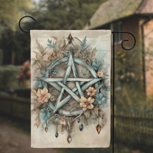 Pentacle Garden Flag, Witch Decor, Cottage Nature Leaves Pagan Wicca Banner Decoration