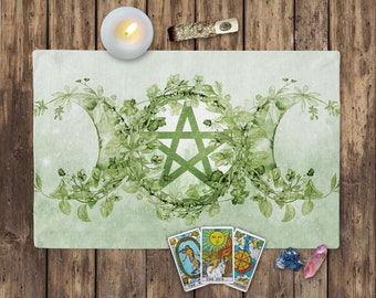 Leafy Green Pentacle Altar Cloth, Witch Pagan Tarot Reading cloth