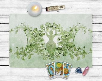 Green Goddess Altar Cloth, Tarot Cloth, Altar Cloth, Wicca Altar, Pagan Altar, Ritual Altar Cloth