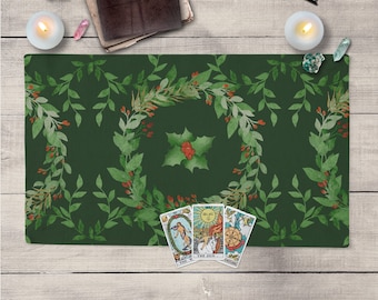Holly Green Yule Altar Cloth, Yule Tarot Cloth, Rectangle Wintergreen