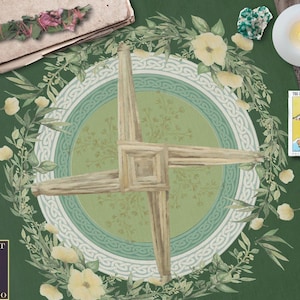 Altar Cloth, Tarot Cloth, Imbolc Altar, Brigid Cross Altar Cloth, Brig Altar Decor, Spring Green Altar Decor