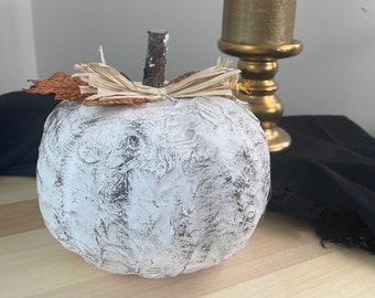 White and Gray Pumpkin Centerpiece | Fall decoration | Halloween