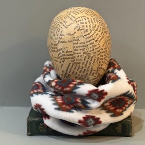 Vit Southwest Fleece Halsvärmare