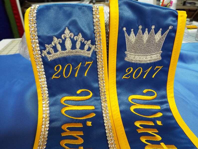 ladies sash that says miss universe for sale ladies sash that says miss universe for sale