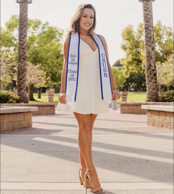 Graduation Stoles Slanted / You Get 10 Letters Vertical / Your Name/class  of 20XX/ If Adding More Wording Please Contact Us First - Etsy Finland