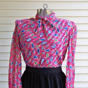 1980s Raspberry & Blue Paisley High Neck Blouse Vintage Romantic 