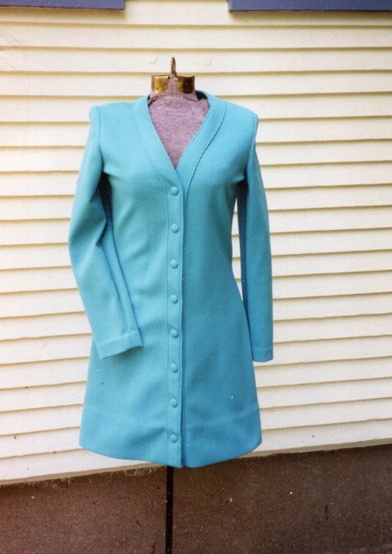 Vintage 1970s Light Turquoise Double-Knit Coat Dr… - image 1