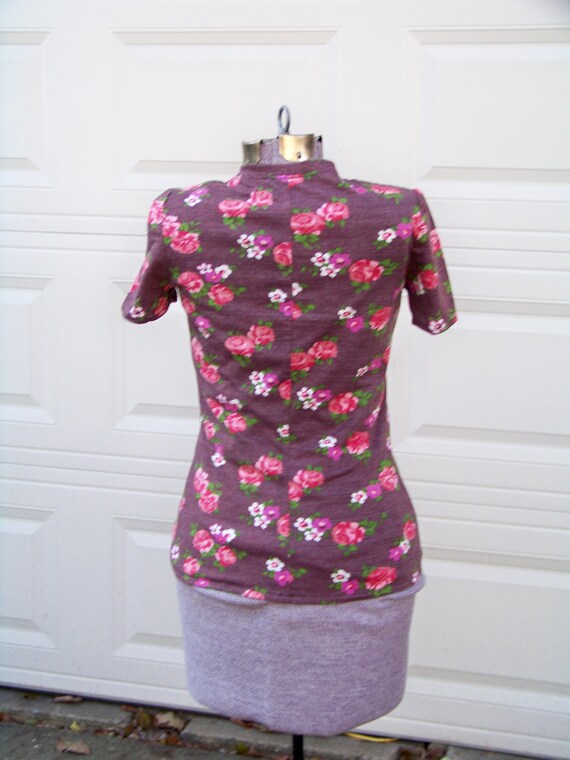 Vintage 1970s Mod Flowered Cotton Top Retro One-o… - image 2