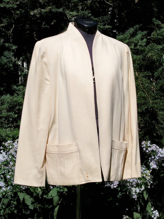 1970s Yellow Cream Wool Loose Jacket Vintage Blaz… - image 1