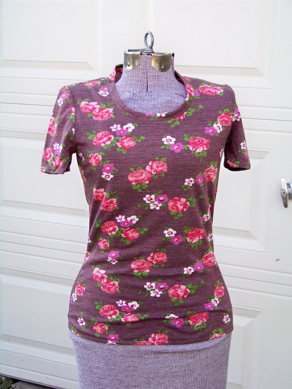 Vintage 1970s Mod Flowered Cotton Top Retro One-o… - image 1