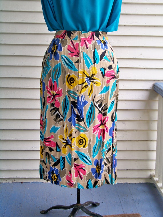 1990s Tropical Print Blue and Pink on Tan Skirt S… - image 2