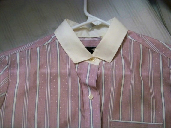 1970s White & Lavender Striped Blouse with White … - image 4