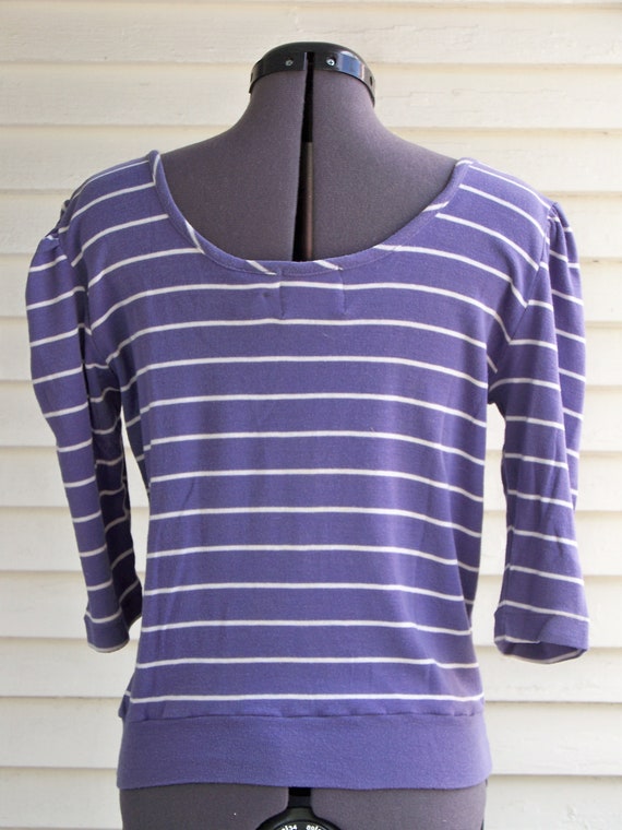 1970s Lavender & White Striped Scoop Neckline Top… - image 5