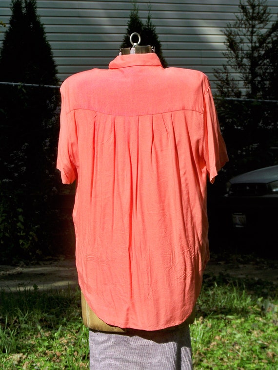 1980s Salmon Rayon Short Sleeve Blouse Vintage Re… - image 2