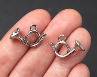 Dije de cuerno de caza de plata, instrumento de viento, trompetista, banda de música, muy detallado, fabricado en EE. UU., 20 mm