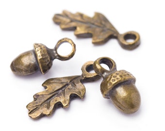 Bronze Acorn & Leaf Drop Charms, Small Acorn Dangle Charms, Antique Bronze Woodland Charm, Metal Casting -