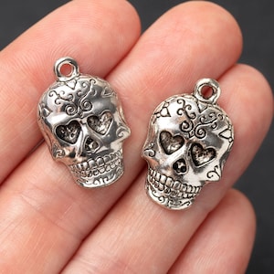 Silver Ornate Skull Charm, Skull with Heart Eyes Pendant, Dia De Los Muertos Charm, Sugar Skull Charm, Day of the Dead Skull, Made in USA