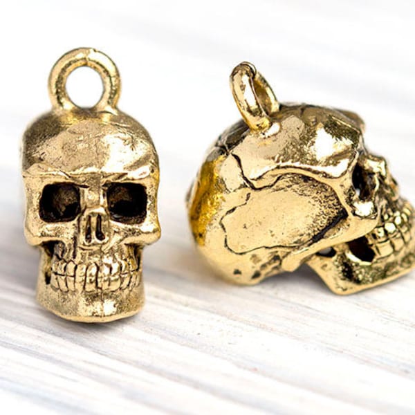 3D Schädel Anhänger, Gold Schädel Anhänger, Spooky Charm, Schädel Anhänger, Antik Gold, hergestellt in den USA, 15x8mm