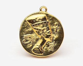 Colgante de oro de Nefertiti, colgante de reina de Egipto, dije de reina de belleza de oro, chapado en oro de 24 quilates, dos caras, oro antiguo, fabricado en Europa, 21 mm