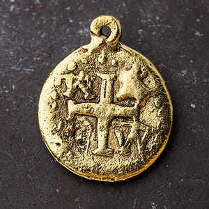 Ancient Cross Charm, Christian Charm, Hammered Gold Cross, Gold Coin Charm, Two Sided, Antique Gold, 19mm, Made in the USA – AB84AG