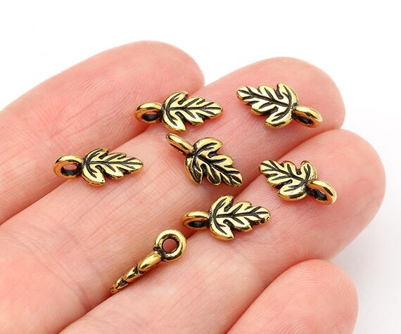 Gold Oak Leaf Charms, Small Oak Leaf Charms, Gold Woodland, Forest