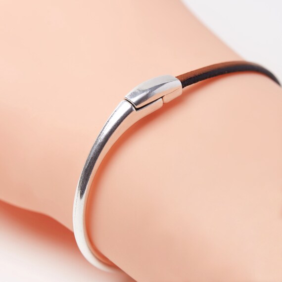 Strong Magnetic Half Cuff Clasp for 3mm Flat Cords Magnetic Half