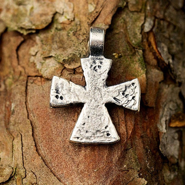 Antique Silver Cross Pendant, Rustic Cross Charm, Aged Silver Cross, Christian Pendant, Metal Casting, Mykonos Greek, 25mm – MK326