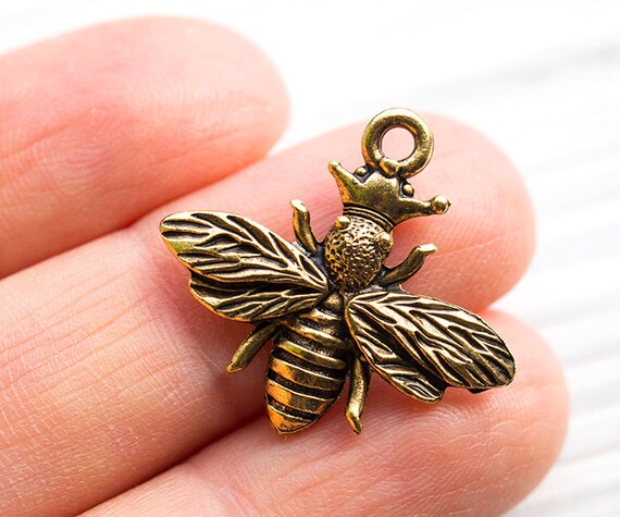 Bee Charm Silver Bee Charm Honey Bee Charms Bumble Bee Charm Queen Bee  Charms Bumblebee Charm 10 pieces