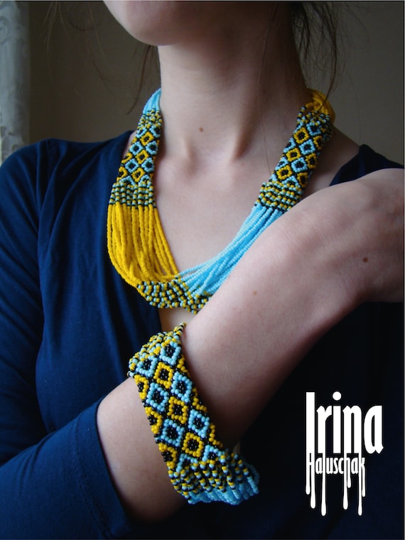 Ukraine jewelry set Seed bead necklace and bracelet Baaded blue and yellow necklace Ukrainian necklace Vyshyvanka necklace Beaded bracelet